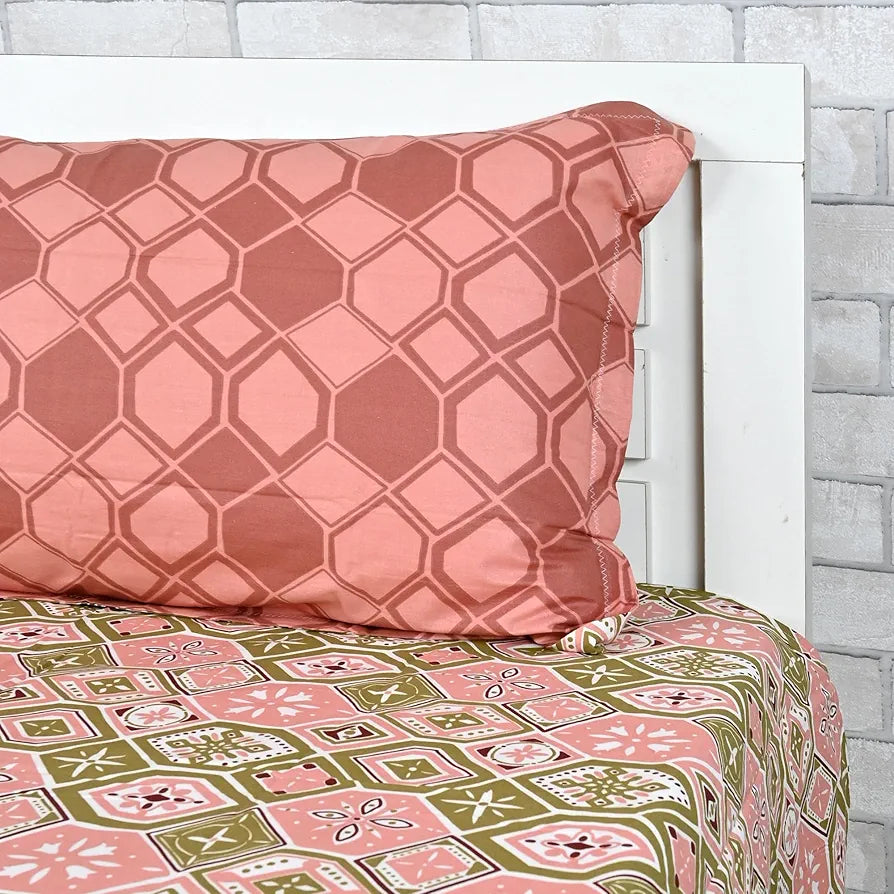 Divine Casa Pure Cotton Single Bed Printed Bedsheet with 1 Pillow Covers | Soft, Breathable and Comfortable | 223 x 145 CM | Nordic Hexa Pattern | Blush & Olive, 200 TC