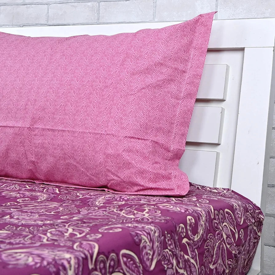 Divine Casa 144 TC 100% Pure Cotton Single Bedsheet with 1 Pillow Cover | Soft & Skin-Friendly Fabric for Everyday Comfort | All-Season Use | Size 223 X 145 CM | Royal Paisley Pattern | Cream Magenta
