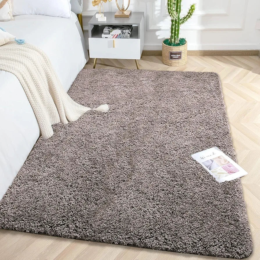 LUXE HOME INTERNATIONAL Carpet Super Soft Anti Slip Vegas Rectangular Rugs For Bedroom,Livingroom,Grey