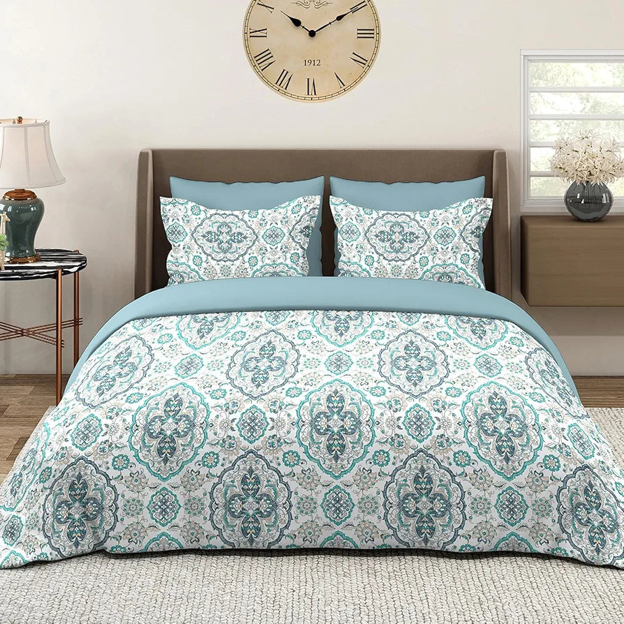 Layers Illuminating Homes 100% Cotton Bedsheet Set for All Seasons - Lightweight, Moisture Absorbent, Machine Washable & Easy to Care - 140 TC - Queen Size 