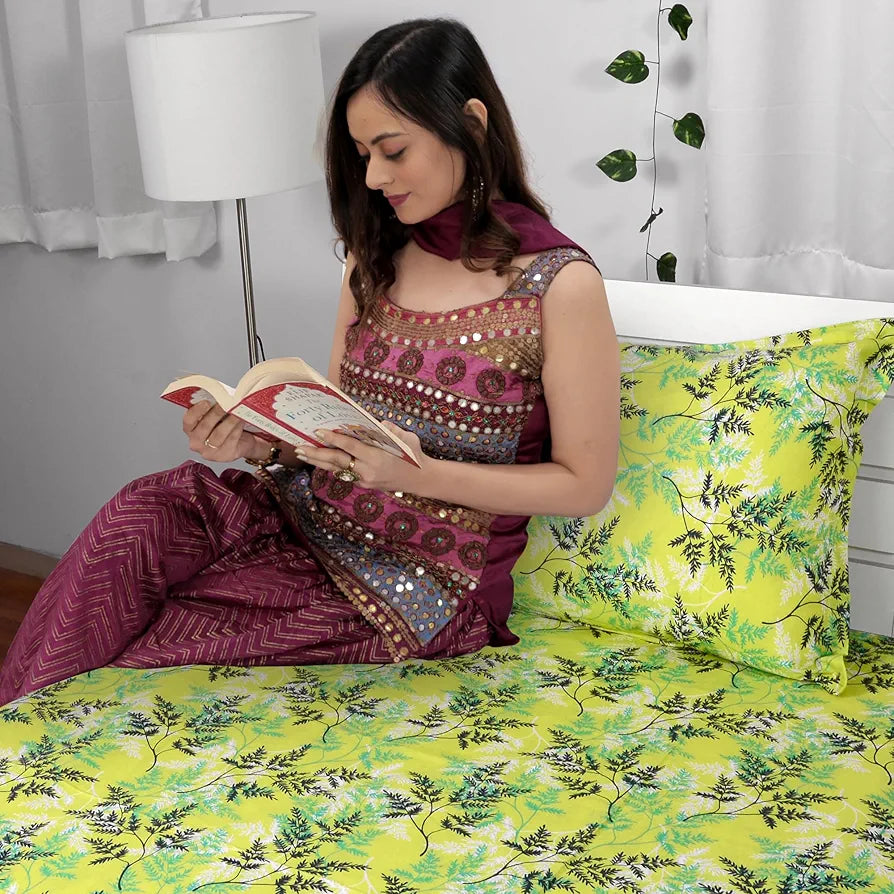 Divine Casa 144 TC 100% Cotton Single Bedsheet with 1 Pillow Cover | Skin-Friendly Fabric for Everyday Comfort | 223 X 145 CM | Floral Pattern | Lime Breeze