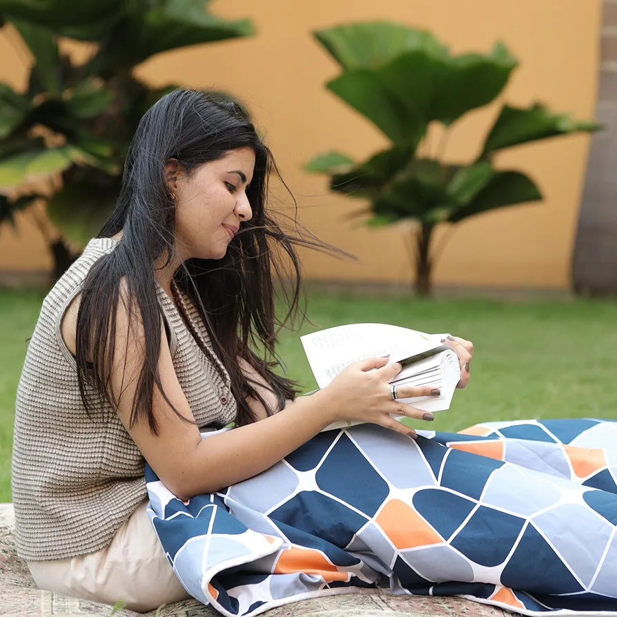 Divine Casa Microfiber All-Weather 120 GSM Reversible Single Bed Size Quilt Comforter Blanket - 