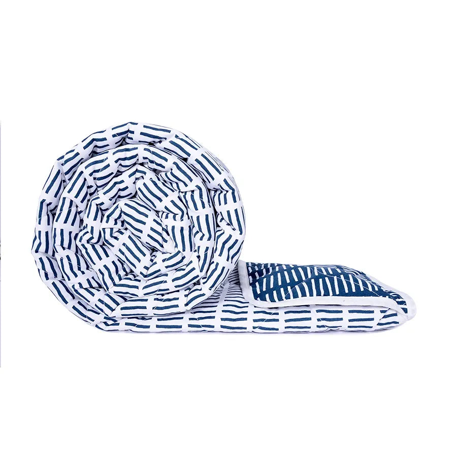 Divine Casa 120 GSM Microfiber Single Bed Comforter | Soft & Lightweight Reversible AC Blanket | All-Season 3-Layered Quilt | 230 x 140 cm, Blue Mirage