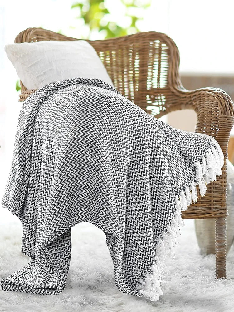 SASHAA WORLD Chevron Throw Blanket Handwoven with Fringes | Throw for Living Room, Bed, XL Sofa & Chair | Navy Throw Blanket | 170x250 cm Pack of 1