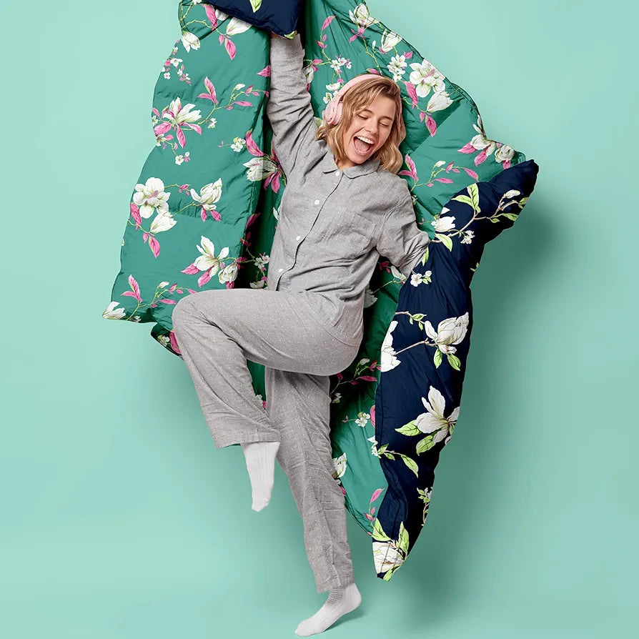 Divine Casa Microfiber 150 GSM Reversible Double Bed Comforter | Ultra Soft & Lightweight Blanket | Cozy & Breathable for All-Weather | 254 x 230 CM, Bristol Blue