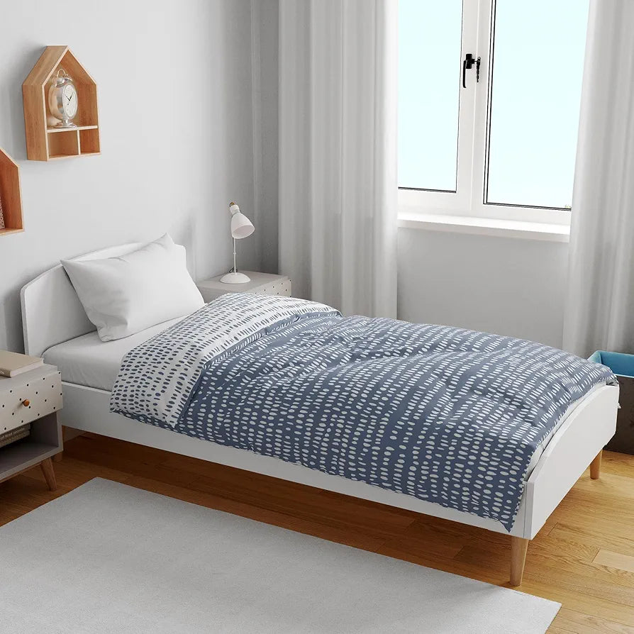 Divine Casa 120 GSM Microfiber Single Kids Dohar  | Soft & Lightweight Throw Blanket | Cozy & Breathable | All-Season Comfort | 140 x 100 CM | Rain Dash Pattern | Rainy Blue