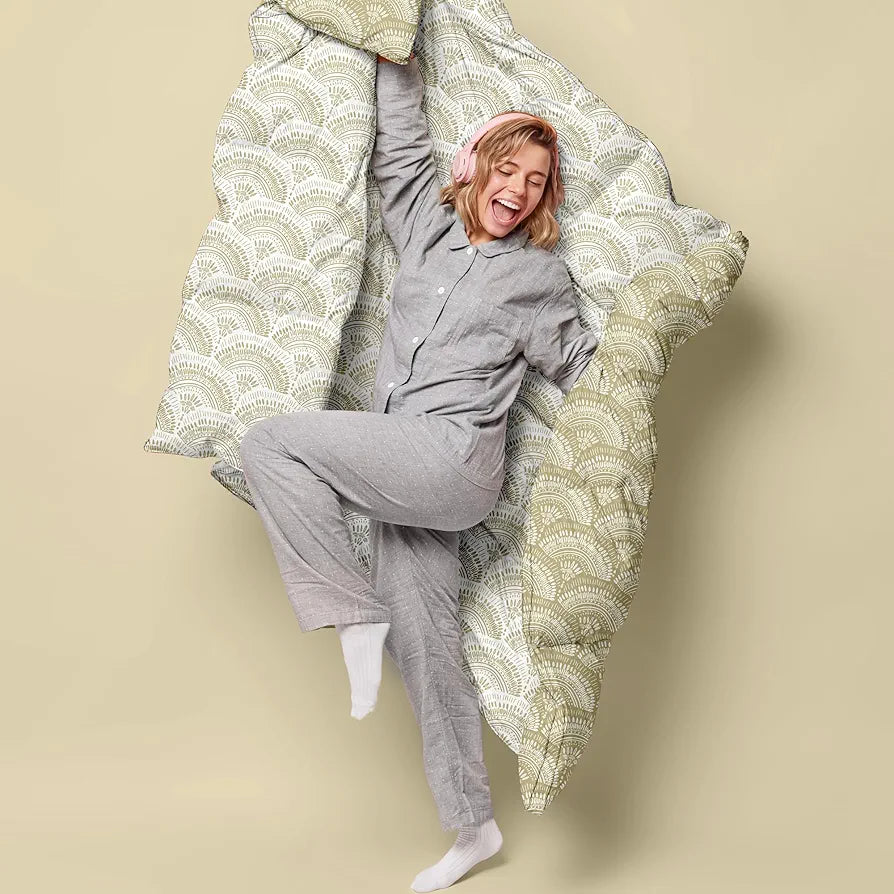 Divine Casa 120 GSM Microfiber Single Bed Comforter | Soft & Lightweight Reversible AC Blanket | All-Season 3-Layered Quilt | 230 x 140 cm, Wheat