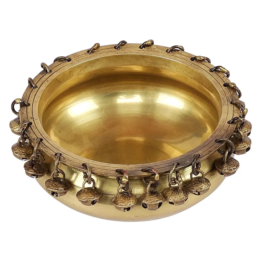 Two Moustaches Ethnic Traditional 6 Inches Brass Urli Bowl with Bells Showpiece, Brass Urli for Decor, Housewarming Gifts, Standard, Pack of 1