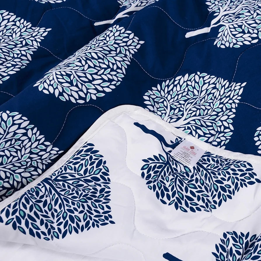 Divine Casa 120 GSM Microfiber Reversible Kids Single Bed Comforter | Ultra-Soft Toddler Blanket | Lightweight & Cozy | All-Season Bedding for Babies & Kids | 135 x 100 cm, Dark Sapphire