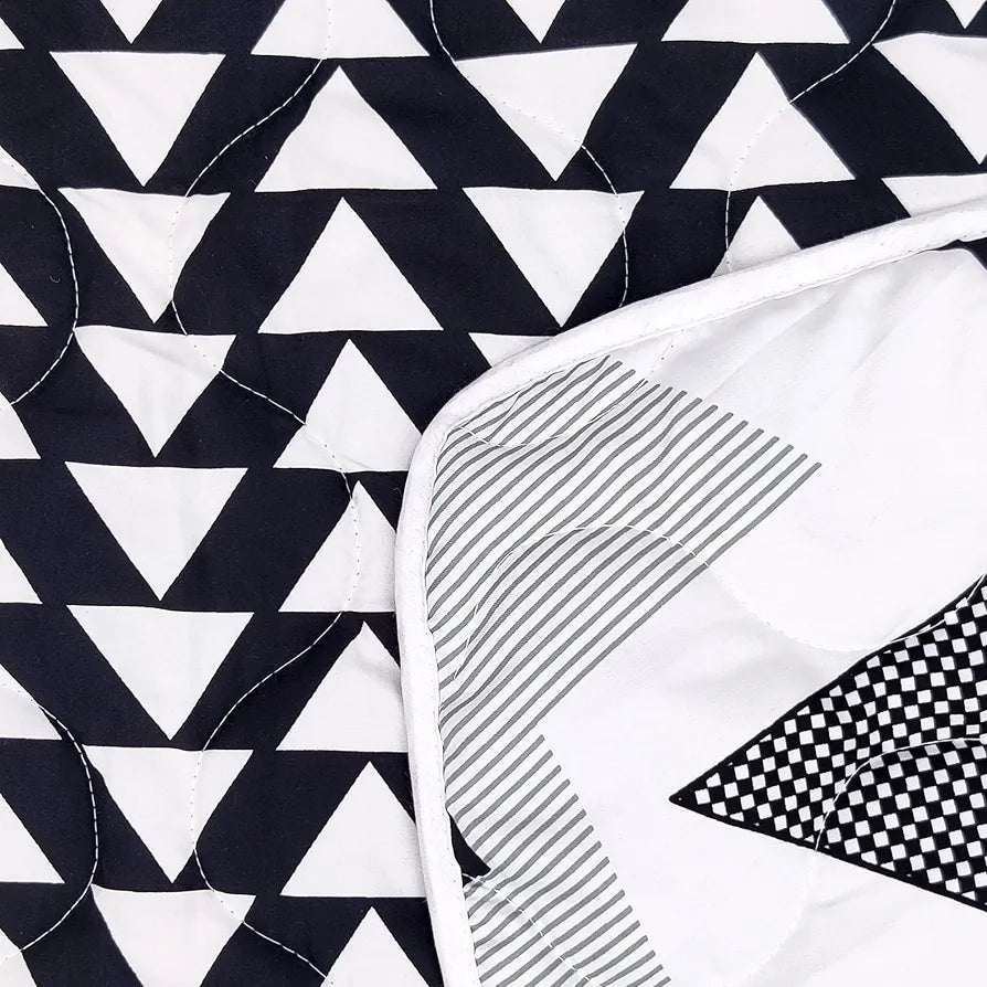 Divine Casa Super Soft Geometric 120 GSM Microfiber Winter Double Bed Comforter/Duvet| King Size Bed AC Blanket/Quilt - 254 x 230 cm 