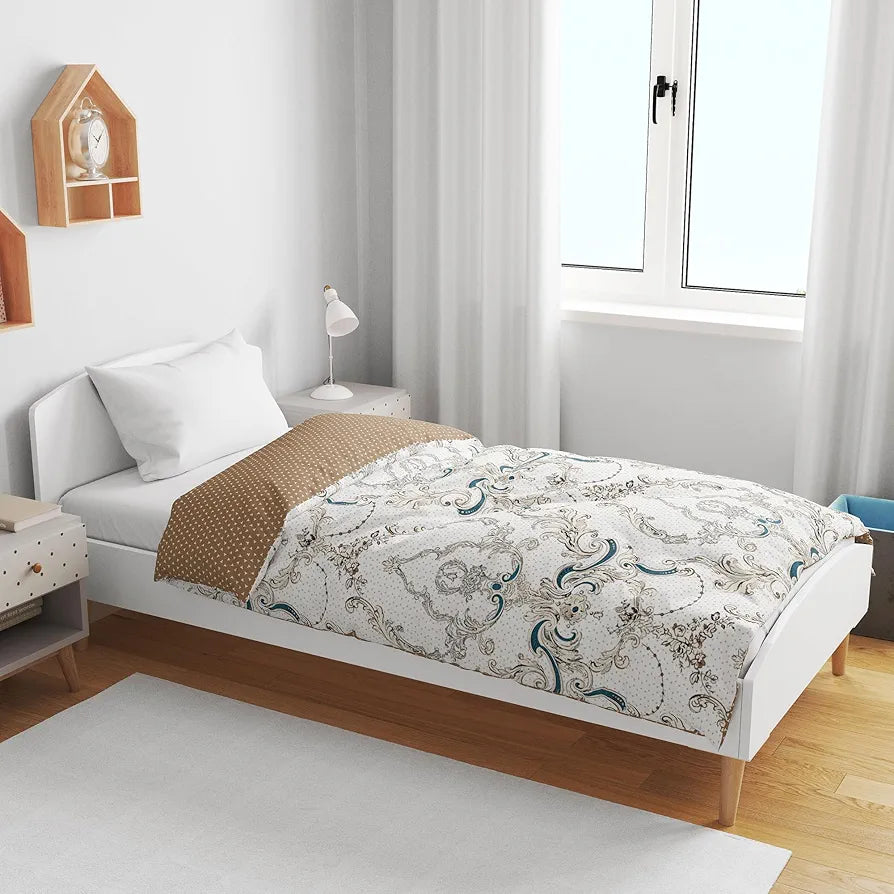 Divine Casa 120 GSM Microfiber Single Kids Dohar  | Soft & Lightweight Throw Blanket | Cozy & Breathable | All-Season Comfort | 140 x 100 CM | Paisley Pattern | Ivory & Beige