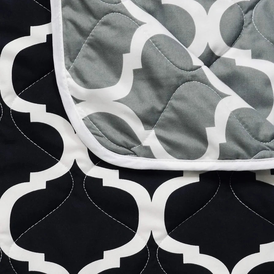 Divine Casa 120 GSM Microfiber Single Bed Comforter | Soft & Lightweight Reversible AC Blanket | All-Season 3-Layered Quilt | 230 x 140 cm, Caviar