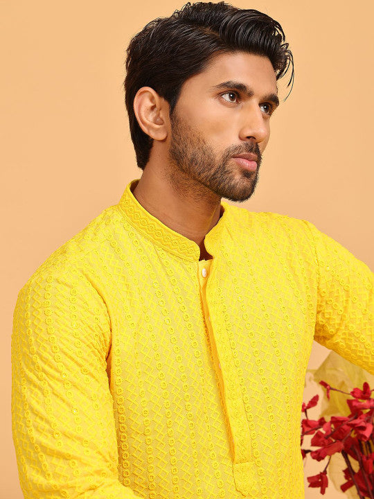 Yellow Geometric Embroidered Mandarin Collar Sequinned Straight Kurta