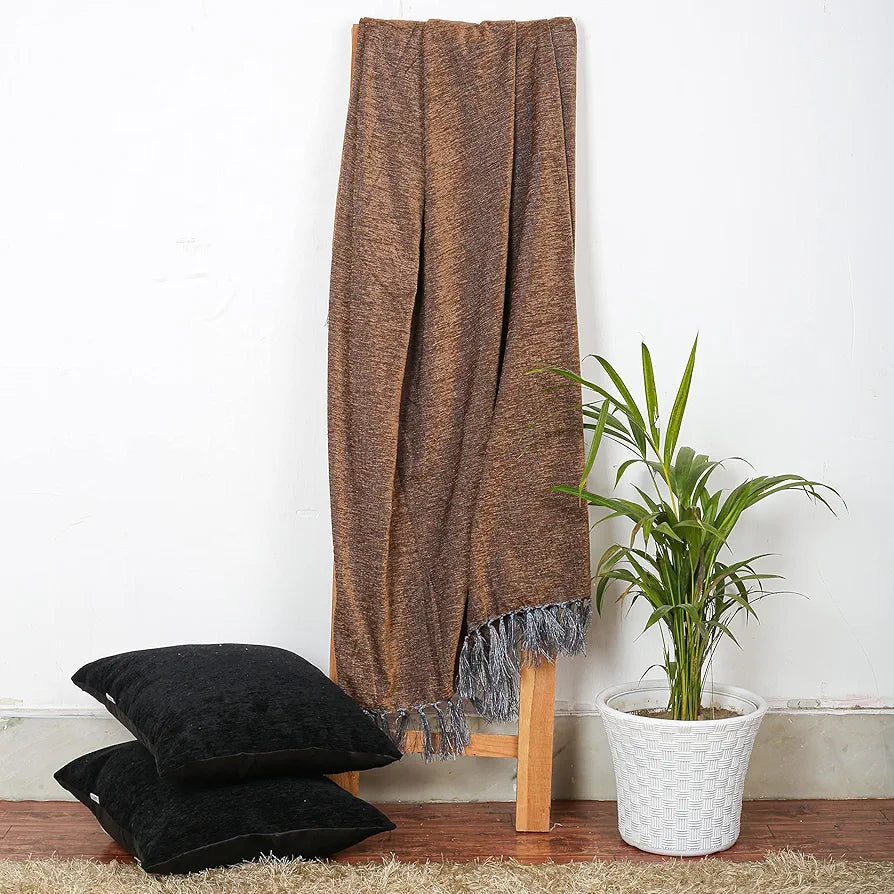 Cazimo Soft Chenille Premium Throw Blanket with Tassel Fringe, Fade Resistant, All Seasons,Ultra-Soft for Decorative Sofa & Bed Cover, Chair & Travel, 60x50 Inches, Pack of 1, Brown
