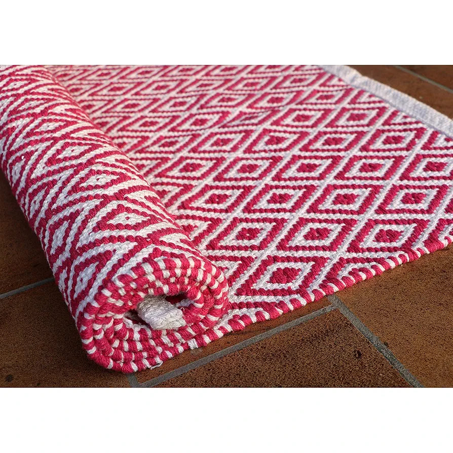 THE HOME TALK Weaved Cotton Carpets | Contemporary Decorators | Area Rugs for Bedroom, Center Table, Living Room, Drawing Room, Hall | Machine Washable | 70 X 140 CM | Pink