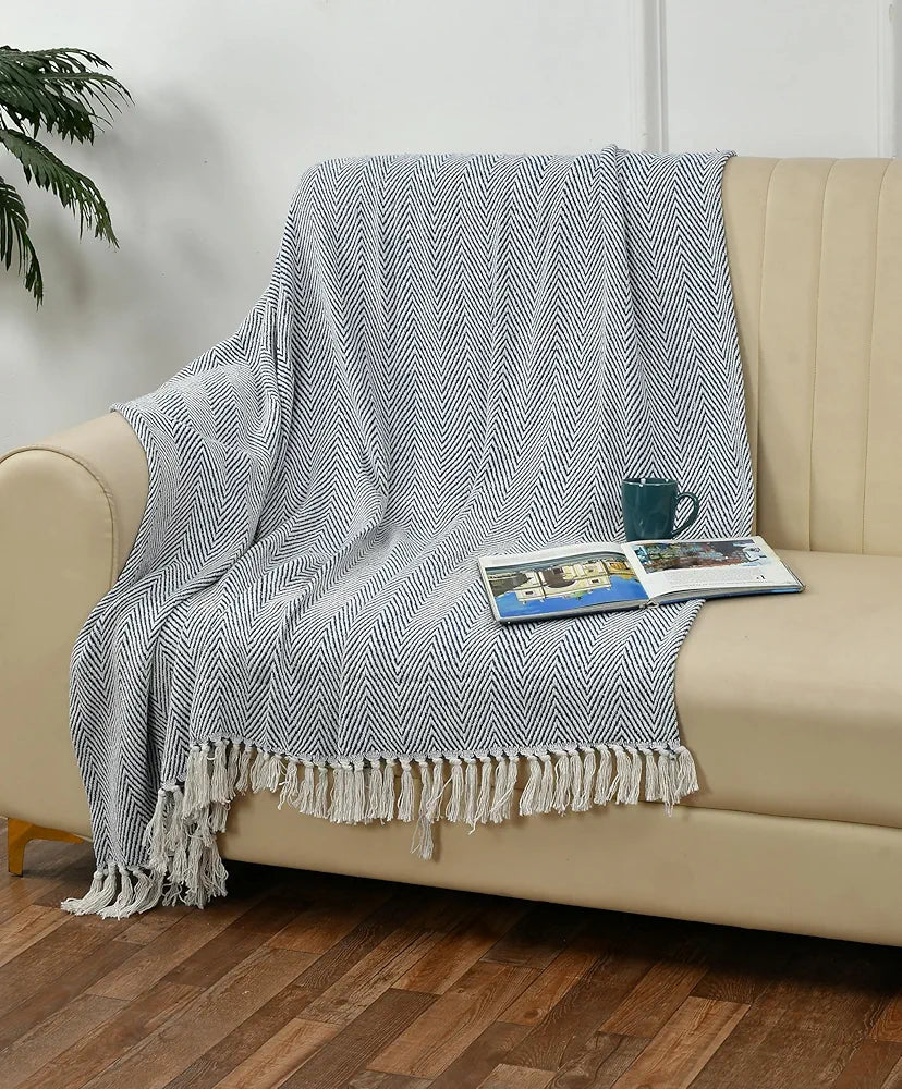 SASHAA WORLD Cotton Spring-Hued Chevron Throw Blanket | 130x180 cm Soft Lightweight Blue Blanket for Sofa, Bed, or Chair | Elegant Chevron Pattern for Cozy Year-Round Home Décor
