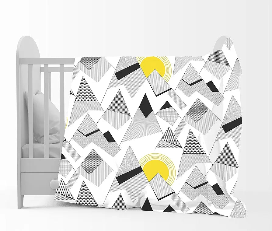 Divine Casa 120 GSM Microfiber Single Kids Dohar  | Soft & Lightweight Throw Blanket | Cozy & Breathable | All-Season Comfort | 140 x 100 CM | Geometric Triangles Pattern | Black & White