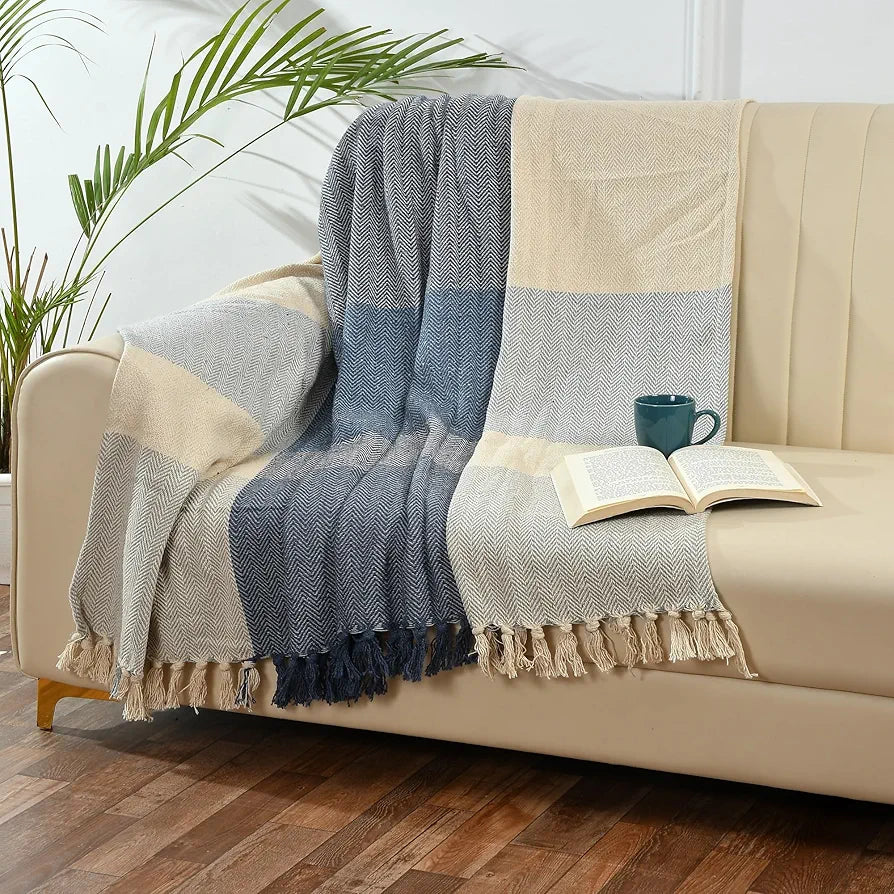 SASHAA WORLD Blue and White Cotton Throw | Ideal for Your Home, Living Room, Sofa, Bed, Chair, Picnic & Used for Gift | 60X80 inches| TC - 125
