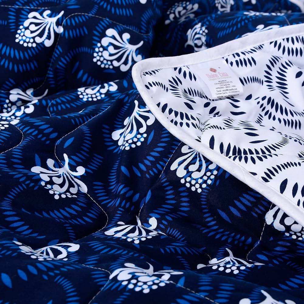 Divine Casa 120 GSM Microfiber Single Bed Comforter | Soft & Lightweight Reversible AC Blanket | All-Season 3-Layered Quilt | 230 x 140 cm, Medieval Blue