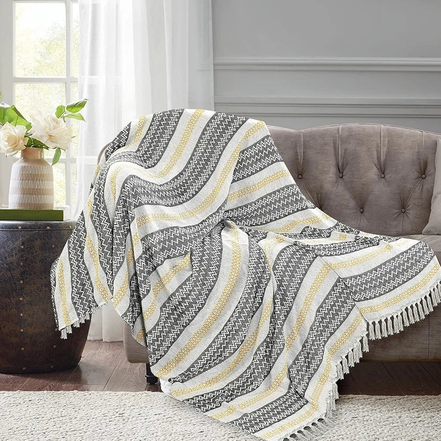 SASHAA WORLD Geometric Sofa Throw Blanket|Blanket for Living Room,Bed, Sofa & Chair|Multicolour Throw Blanket|XL 170x250 cm|Cotton & Polyester|Breathable