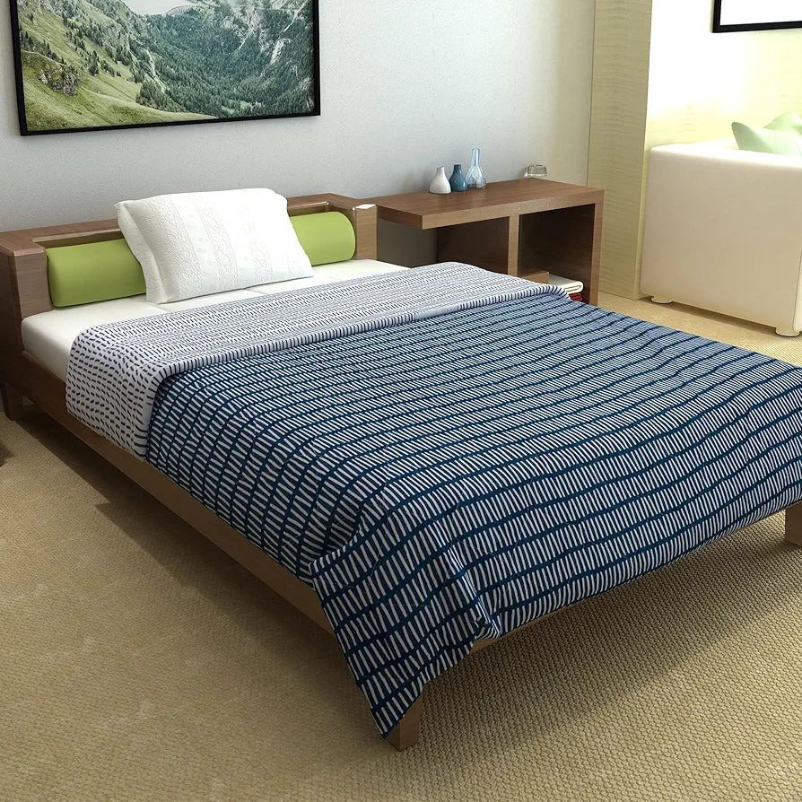 Divine Casa 120 GSM Microfiber Single Bed Comforter | Soft & Lightweight Reversible AC Blanket | All-Season 3-Layered Quilt | 230 x 140 cm, Blue Mirage