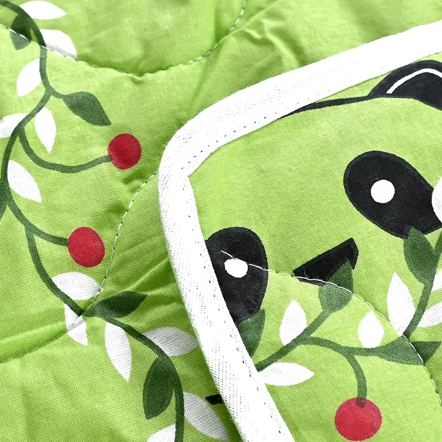 Divine Casa 120 GSM Cotton Single Bed Comforter | Soft & Lightweight Reversible All-Season Blanket | Cozy & Breathable Bedding for Adults | 230x 145 cm, Paradise Green