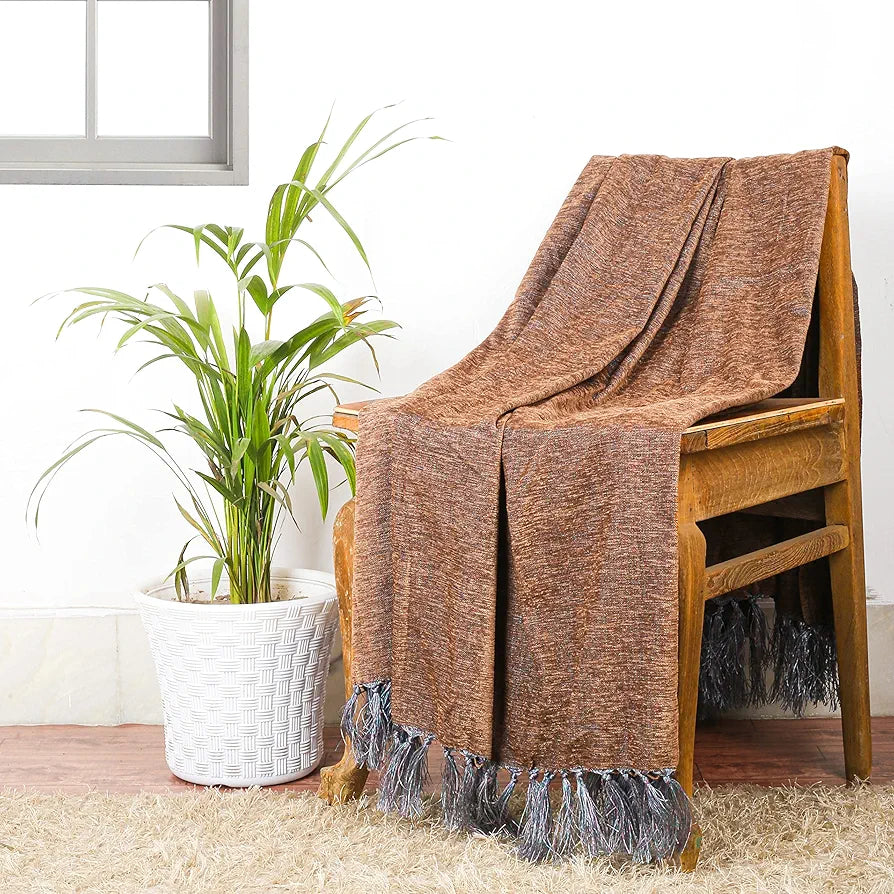 Cazimo Soft Chenille Premium Throw Blanket with Tassel Fringe, Fade Resistant, All Seasons,Ultra-Soft for Decorative Sofa & Bed Cover, Chair & Travel, 60x50 Inches, Pack of 1, Brown