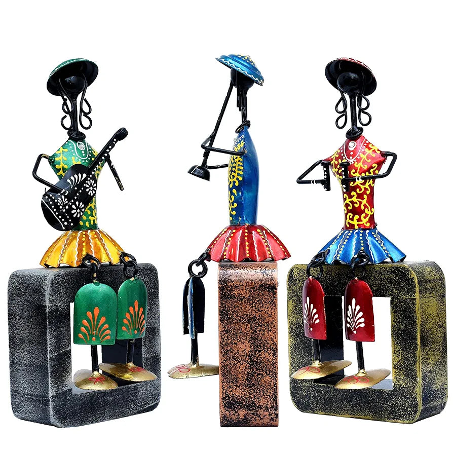 KRAFTSKALA Musician Dolls Wall Hanging Metal Showpieces Handmade Iron Home Decor Tabletop Statues for Living Room, Decorative Items for Home Wall, Festive Gifting, Housewarming Present