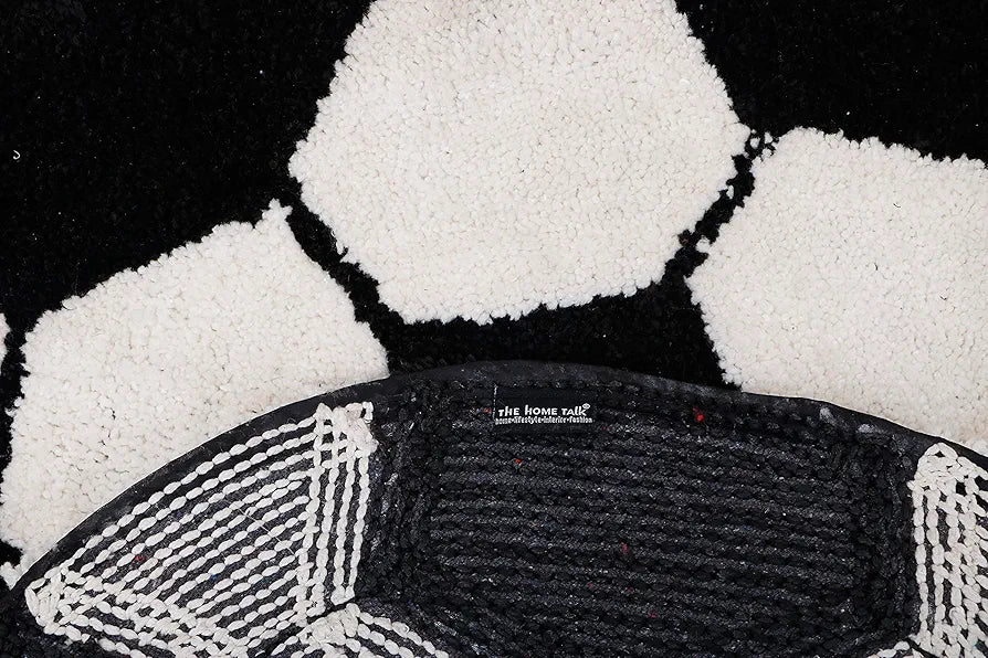 The Home Talk Kids Bath mat/Floor Rug, Football Design, Cotton, 60 cm Round, Anti-Skid Backing, White & Black