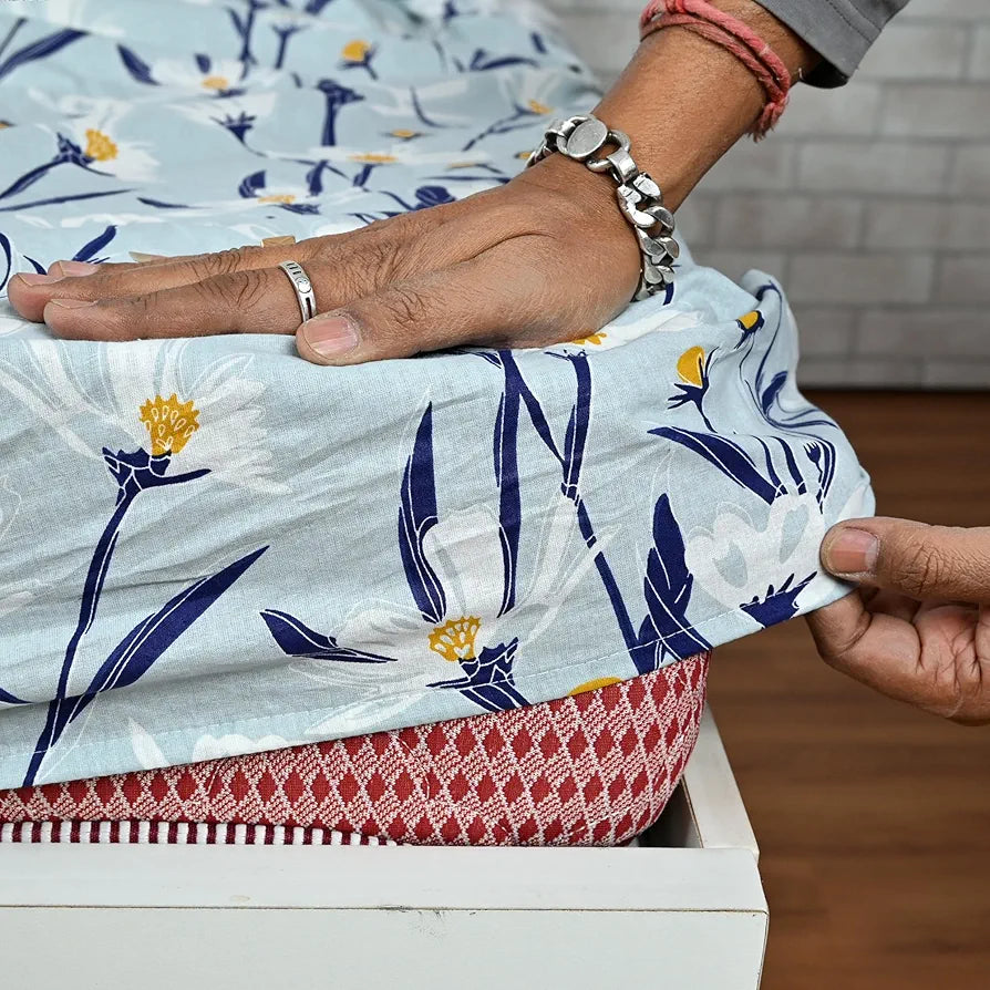 Divine Casa Floret 100% Cotton Double Fitted Bedsheet | 144 TC | Deep Pocket Design | Soft & Breathable Fabric | Durable & Easy Care | 200 x 150 + 25 CM, Water Orchid