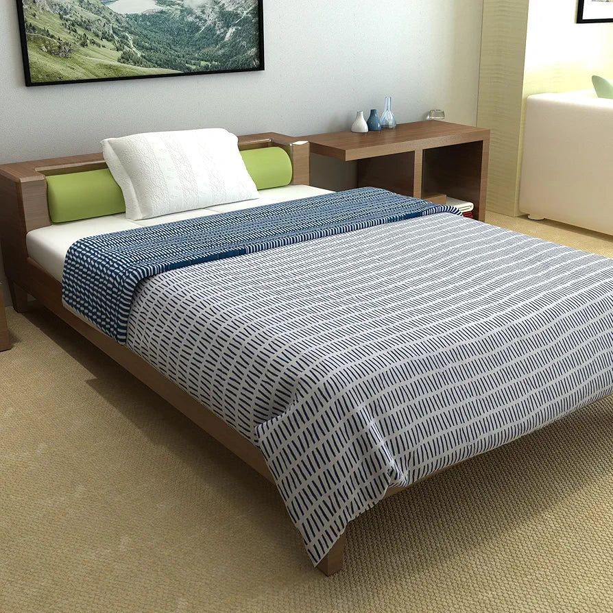 Divine Casa 120 GSM Microfiber Single Bed Comforter | Soft & Lightweight Reversible AC Blanket | All-Season 3-Layered Quilt | 230 x 140 cm, Blue Mirage