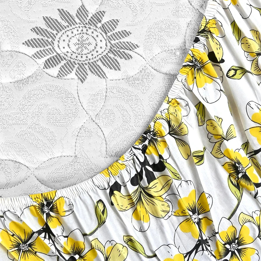 Divine Casa Floret 100% Cotton King Fitted Bedsheet | 144 TC | Deep Pocket Design | Soft & Breathable Fabric | Durable & Easy Care | 200 x 185 + 25 CM, Daffodil Yellow