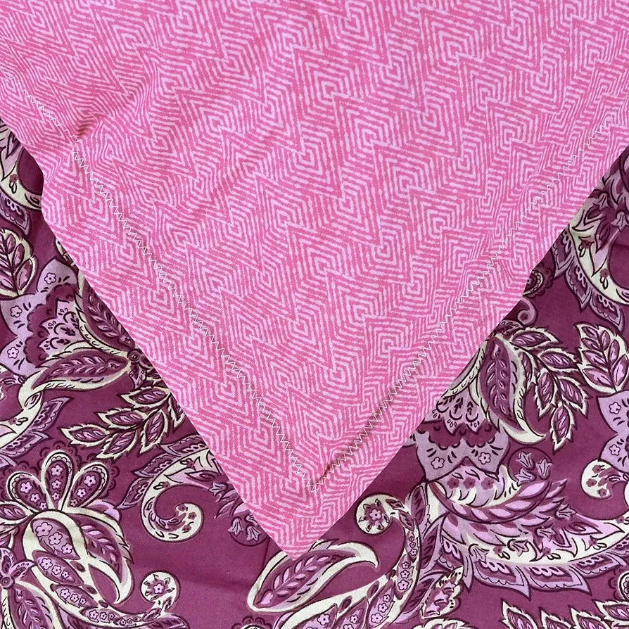 Divine Casa 144 TC 100% Pure Cotton Single Bedsheet with 1 Pillow Cover | Soft & Skin-Friendly Fabric for Everyday Comfort | All-Season Use | Size 223 X 145 CM | Royal Paisley Pattern | Cream Magenta