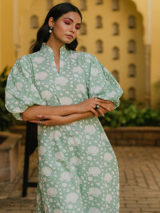 Women Green Pure Cotton All in the Details Kurta Set