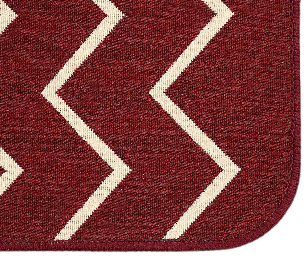 Saral Home Zig-Zag Designer Soft Cotton Durable & Washable Multipurpose Runner for Home/Kitchen/Living Area/Lobby/Office with Anti Skid Backing 