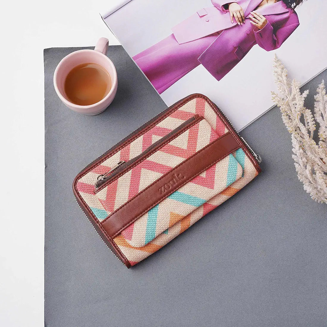 ZOUK Women's Vegan Leather and Jute Wav Beach Print Handmade Classic Wallet with Mobile Phone Pocket - Multicolour