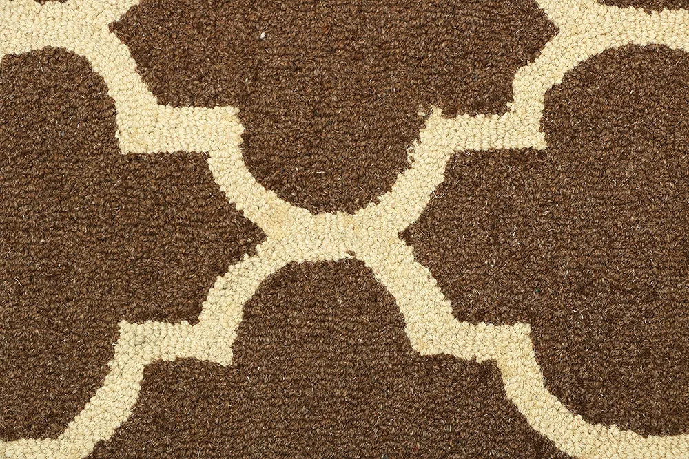 THE HOME TALK Tufted Round Wool Carpet for Living Room, Bed Room, Hall, Coffee Table | Hand Tufted Rugs | Home Decoratives | 4 Feet Diameter | Brown Quatrefoil