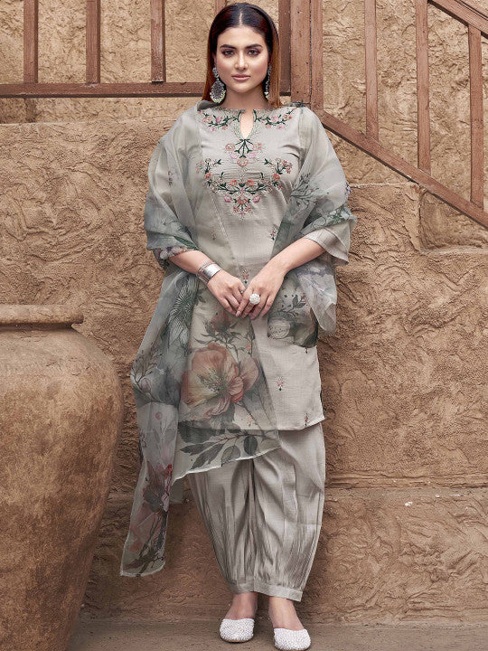 Tikhi Imli Silver Floral Embroidered Thread Work Straight Kurta With Patiala & Dupatta