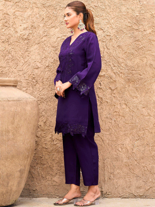 Embellished Sequinned V-Neck Tunic With Trousers