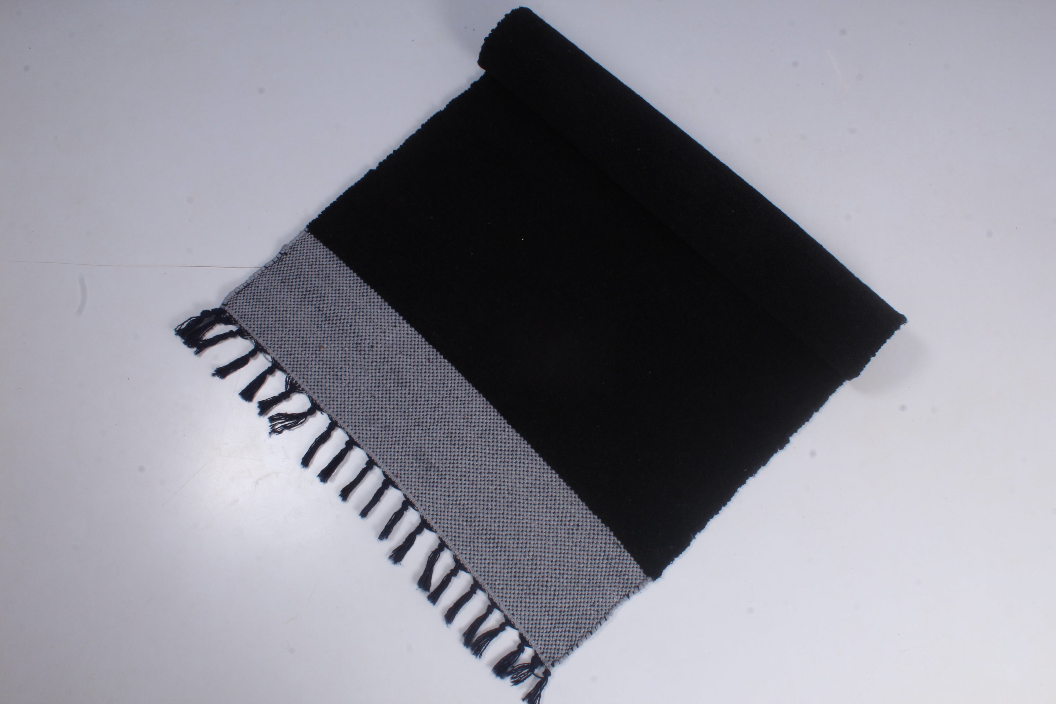 Black Yoga Mate with White Border
