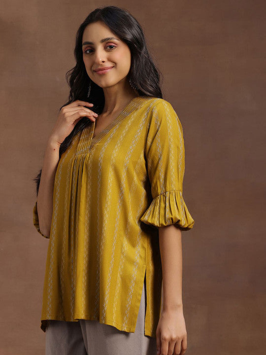 Libas Ethnic Motifs Woven Design V-Neck Pleated Kurti