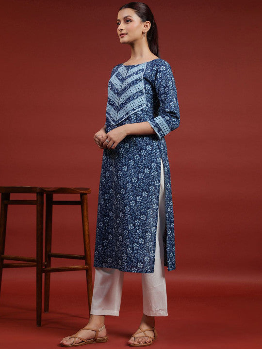 Women Geometric Printed Thread Work Floral Kurta