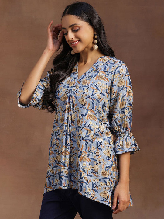 Floral Printed V-Neck Pleated Kurti
