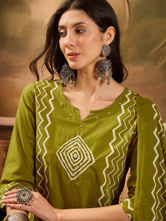 Sangria Women Geometric Printed Cotton Kurta with Trousers & Dupatta