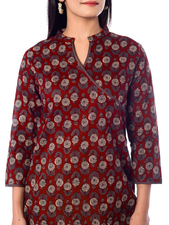 anayna Women Maroon & Beige Printed Straight Kurta