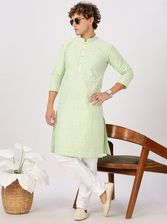 Ethnic Motifs Embroidered Thread Work Cotton Straight Kurta