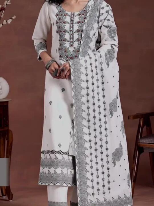 Libas Women Thread Work Linen Kurta with Palazzos & With Dupatta