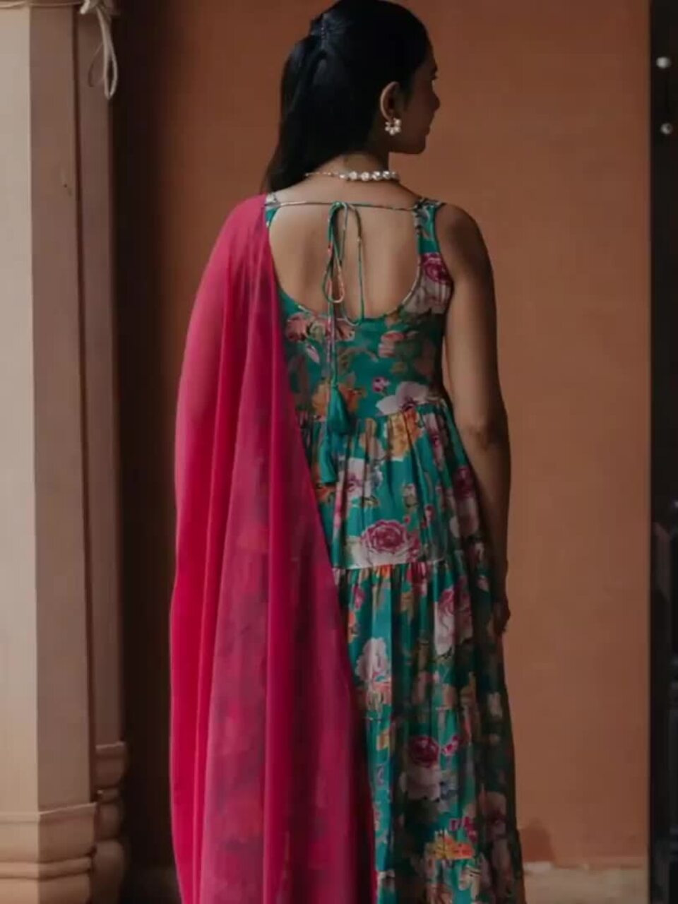 anayna Women Floral Printed Tiered Kurta with Trousers & With Dupatta