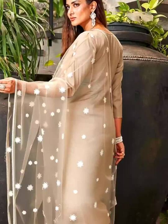 Floral Embroidered Chikankari Pure Cotton Kurta with Trousers & Dupatta