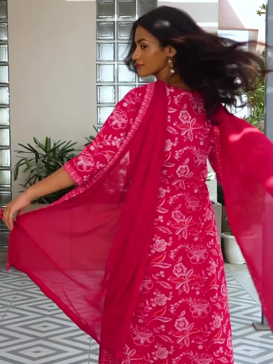 Libas Floral Printed Round Neck Pure Cotton Straight Kurta With Palazzos & Dupatta